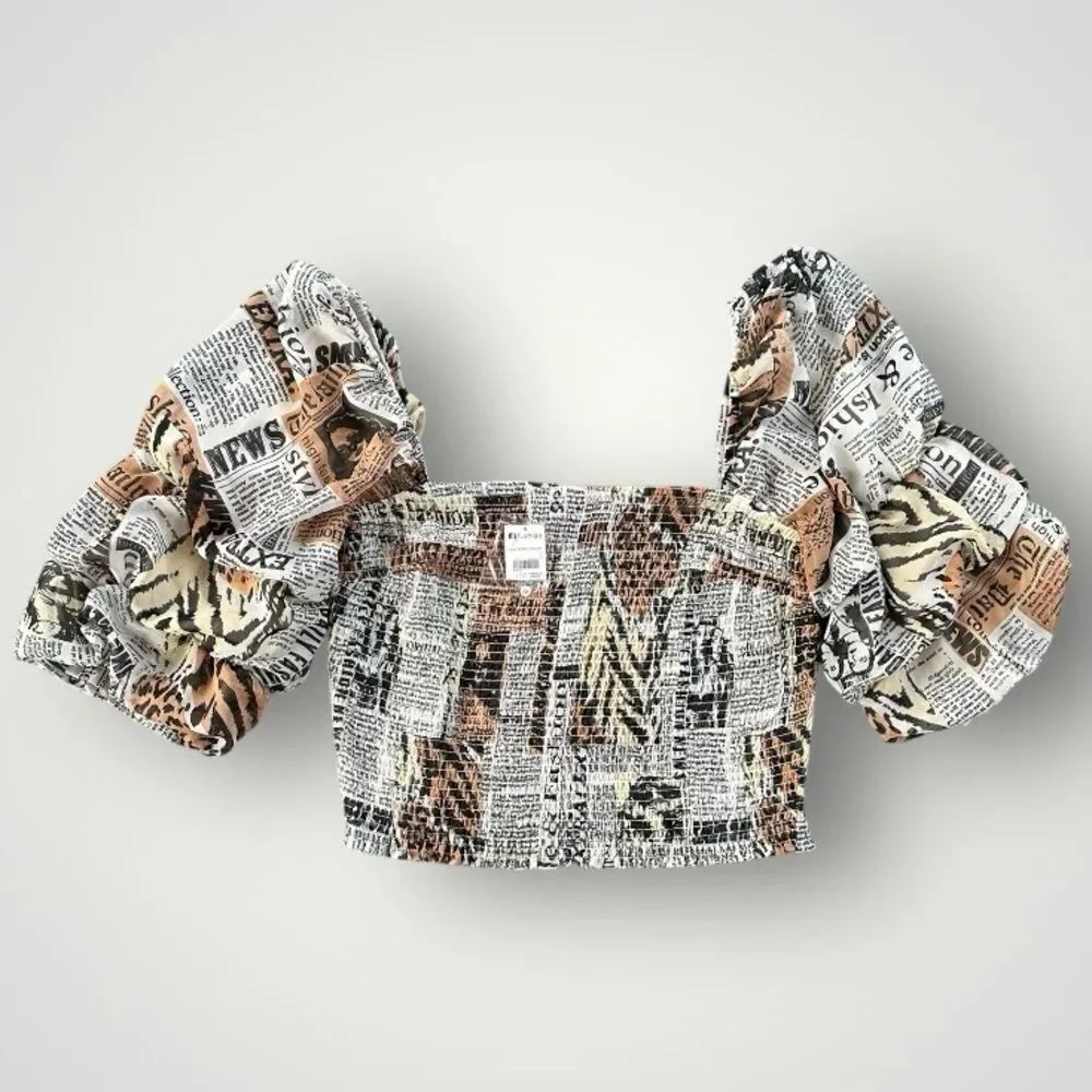 🎉5 for $45🎉 NWT Truth NYC top blouse shirt size 2X newspaper print